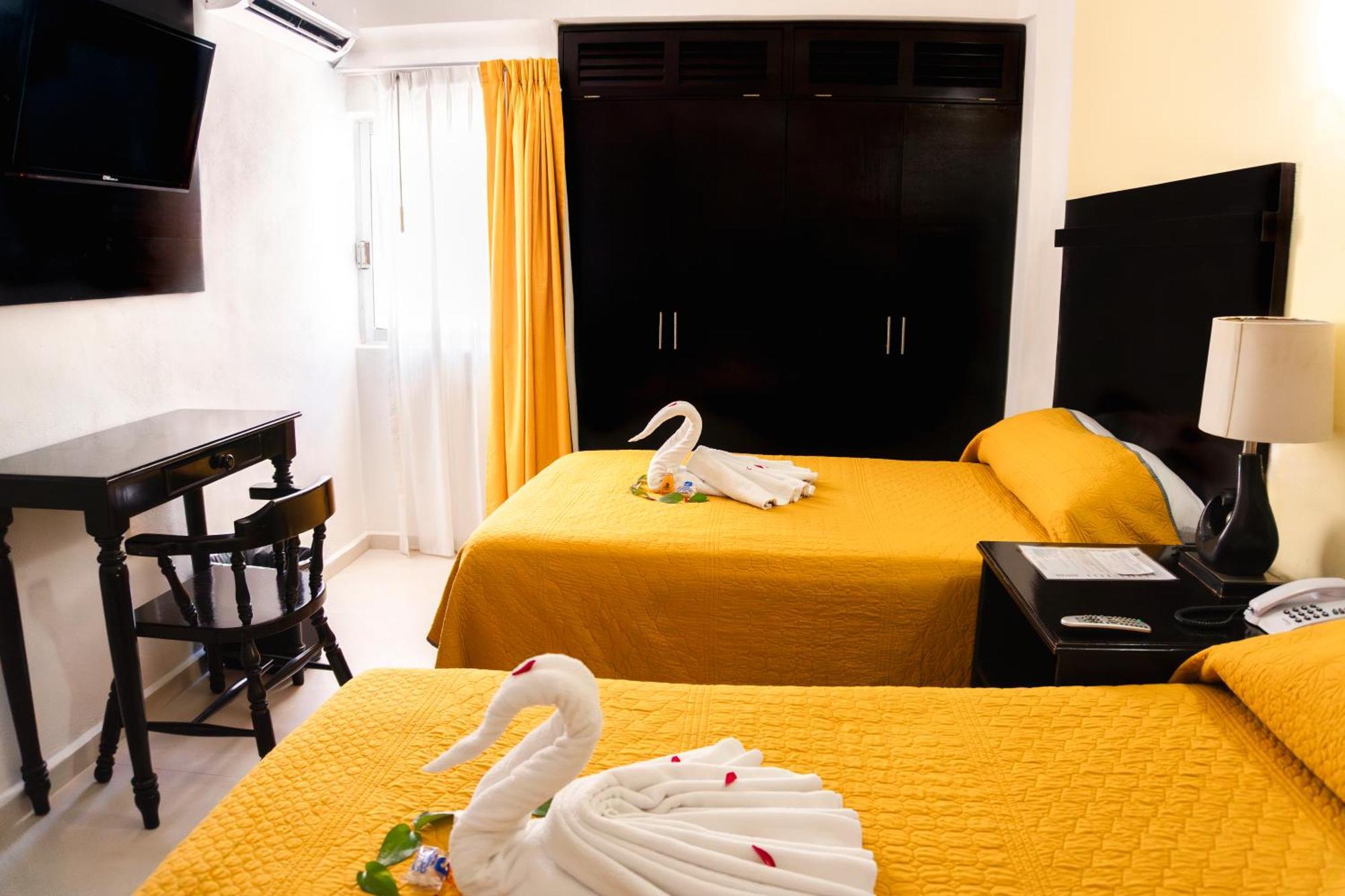 Hotel Antillano Cancún Kültér fotó